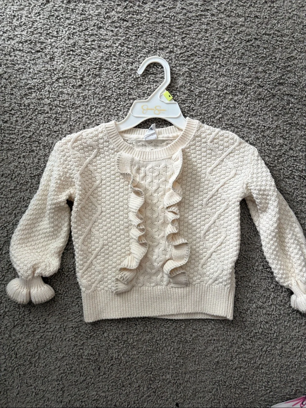 GAP Cream Ruffle Cable-Knit Crewneck Sweater